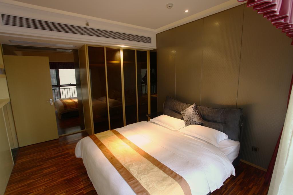 Heefun Apartment Hotel Guangzhou - Poly D Plaza Branch Rum bild